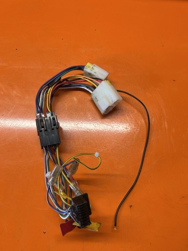 Iso radio adaptor - radio, for